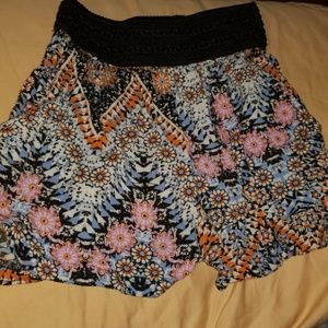 Cute Flower Print Shorts
